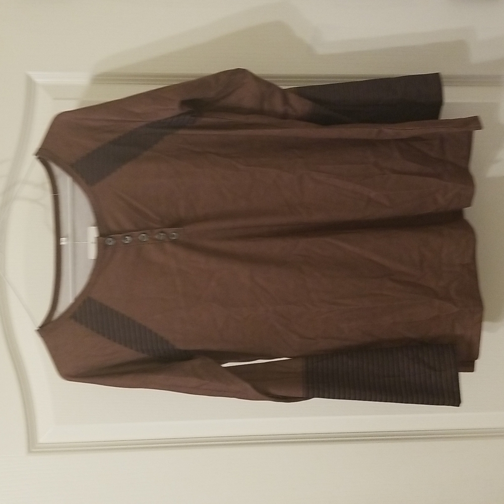 ⛱️Estampados Brown Long Sleeve Top Size L